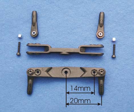 Brazo servo doble pull-pull 14/20 mm Futaba con rótulas